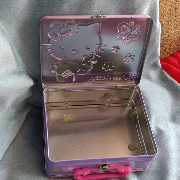 Hello Kitty Metal Tin Box - Picture 5 of 5